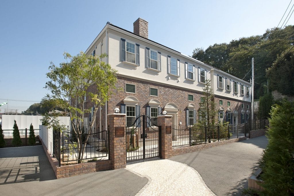 長期の入居者と資産価値を維持する外観デザイン~プリマの魅力 2 デザイナーズアパート PRIMA