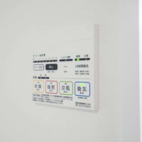 独立したバスルーム~プリマの魅力 3 浴室乾燥 PRIMAアパート