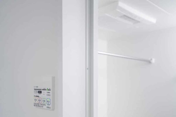 PRIMAアパートの浴室