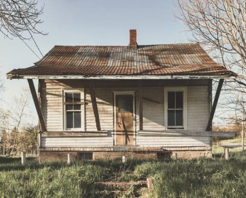 【保存版】失敗しない!築古アパートを建て替えるべき6つの判断軸 18 築古の建物の画像