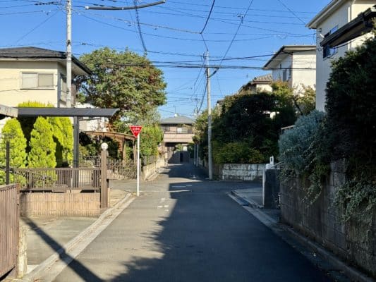 アパートの周辺環境、住宅地のイメージ